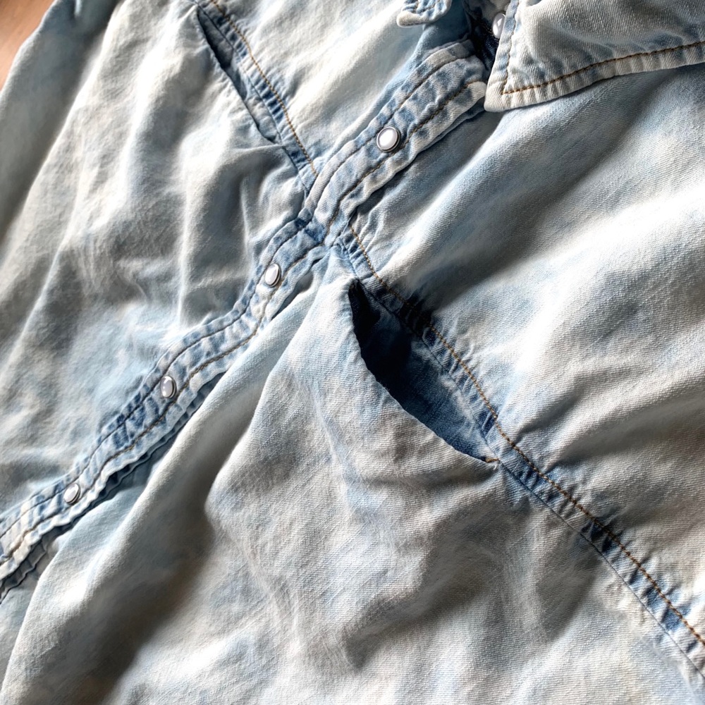Snap Button Shirt - Picture 7 of 8